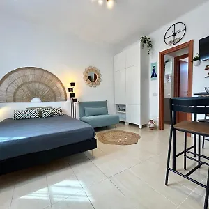 https://kibilu-via-pampuri.italymilanhotels.net